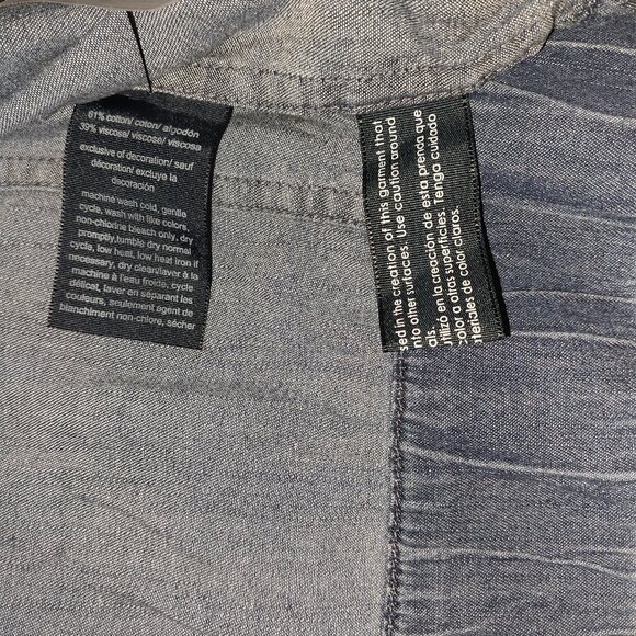 Tommy Hilfiger Women's Chambray Utility Bomber Jacket Size L New with Tags - Picture 5 of 5